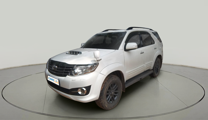 2015 Toyota Fortuner 3.0 4X2 MT, Diesel, Manual, 1,84,259 km, exterior