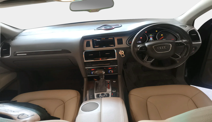 2013 Audi Q7 3.0 TDI QUATTRO, Diesel, Automatic, 98,648 km, interior