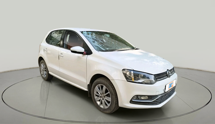 2016 Volkswagen Polo HIGHLINE1.5L, Diesel, Manual, 2,39,133 km, exterior