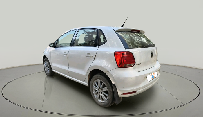 2016 Volkswagen Polo HIGHLINE1.5L, Diesel, Manual, 2,39,133 km, exterior