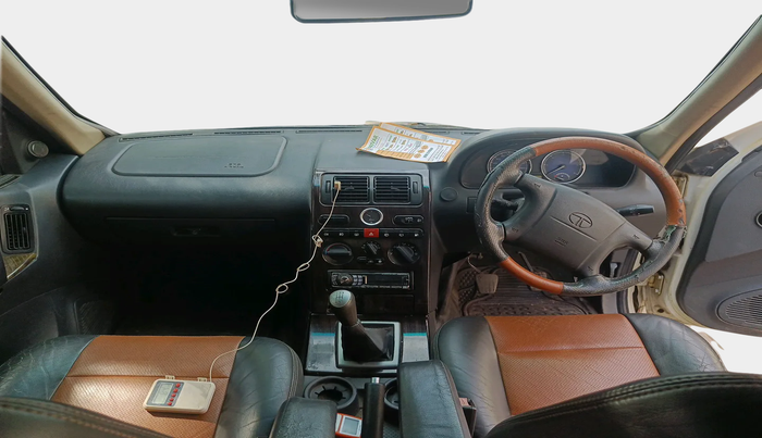 2010 Tata Safari 4X2 VX DICOR 2.2 VTT, Diesel, Manual, 79,857 km, interior