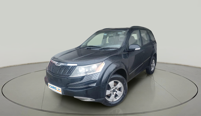 2015 Mahindra XUV500 W8, Diesel, Manual, 87,464 km, exterior