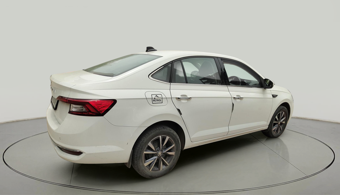 2023 Skoda SLAVIA STYLE 1.0L TSI MT, Petrol, Manual, 18,707 km, exterior