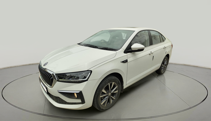 2023 Skoda SLAVIA STYLE 1.0L TSI MT, Petrol, Manual, 18,707 km, exterior