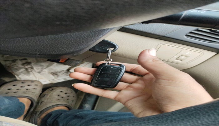 2015 Hyundai Eon D-LITE+, Petrol, Manual, 56,249 km, interior