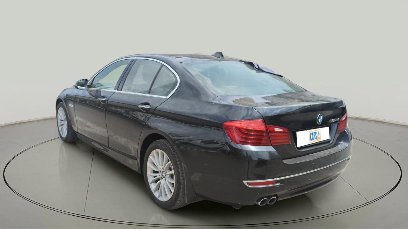 2015 BMW 5 Series 520D LUXURY LINE, Diesel, Automatic, 67,920 km, exterior