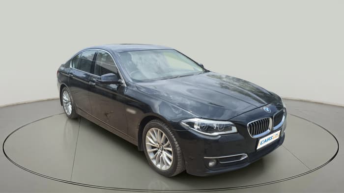2015 BMW 5 Series 520D LUXURY LINE, Diesel, Automatic, 67,920 km, exterior