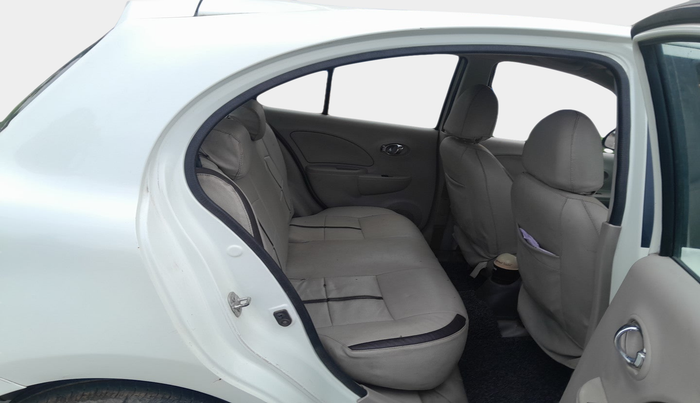 2015 Renault Pulse RXL DIESEL, Diesel, Manual, 1,50,244 km, interior