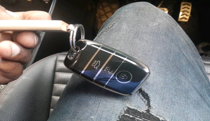 2020 KIA SONET GTX PLUS 1.0 DCT, Petrol, Automatic, 1,07,529 km, interior