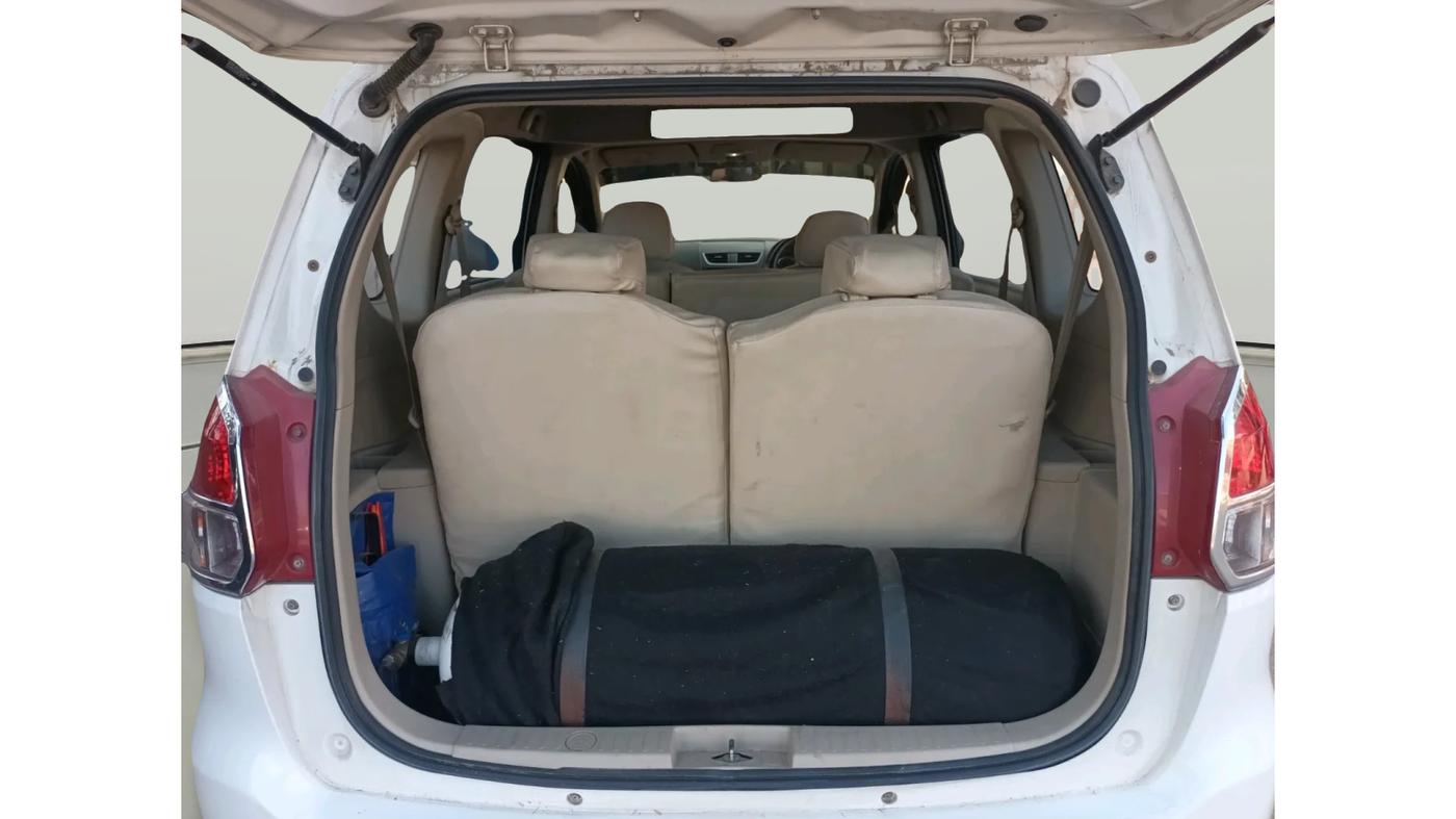 2017 Maruti Ertiga VXI, CNG, Manual, 1,07,197 km, exterior