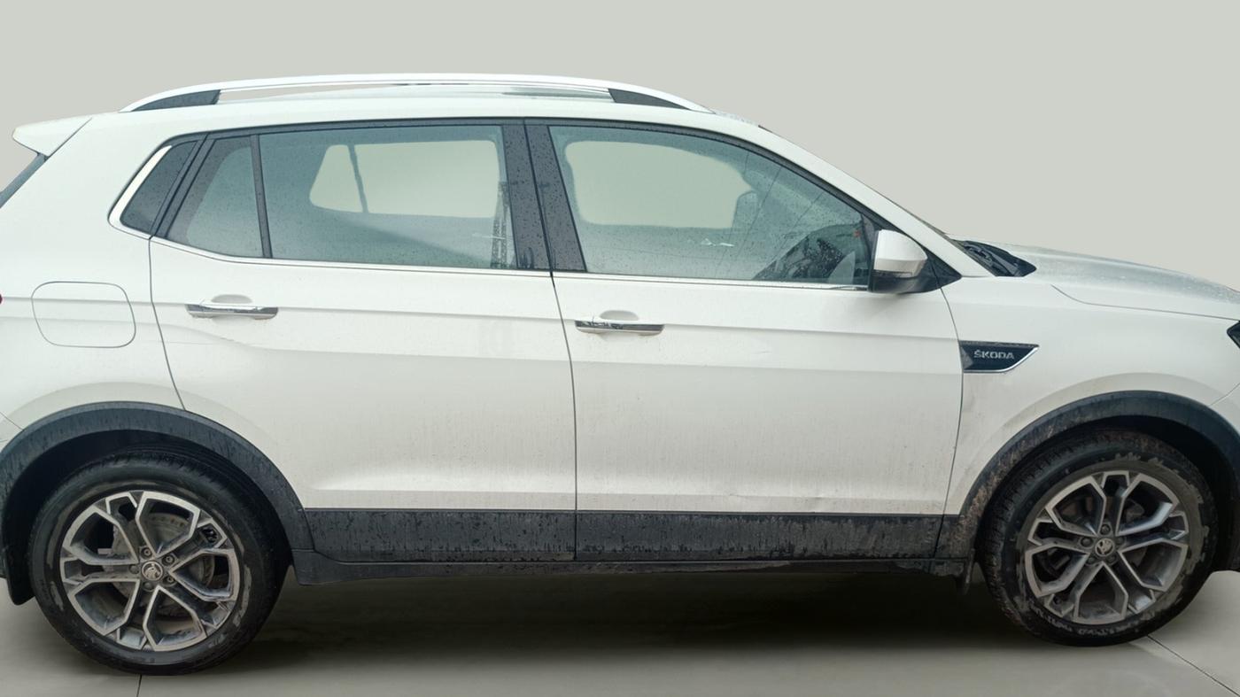 2023 Skoda KUSHAQ STYLE 1.0L TSI AT (6 AIRBAGS), Petrol, Automatic, 30,996 km, exterior