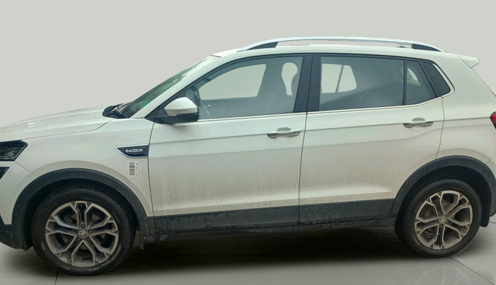 2023 Skoda KUSHAQ STYLE 1.0L TSI AT (6 AIRBAGS), Petrol, Automatic, 30,996 km, exterior