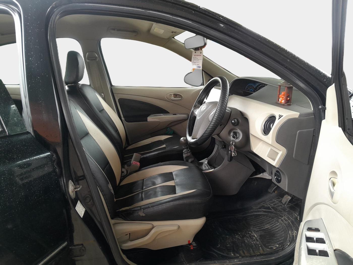 2014 Toyota Etios VD, Diesel, Manual, 1,70,675 km, interior