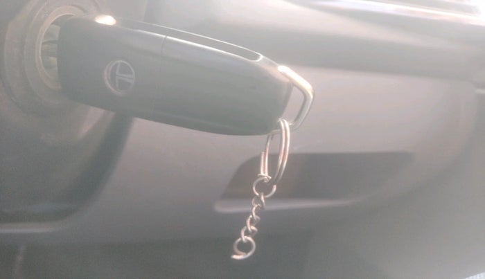 2018 Tata TIGOR XZ (O) PETROL, Petrol, Manual, 1,11,514 km, interior