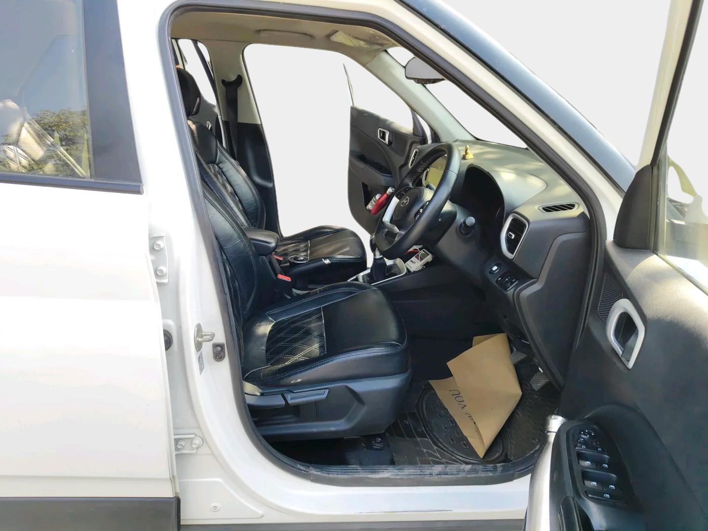 2021 Hyundai VENUE SX (O) 1.5 CRDI, Diesel, Manual, 67,710 km, interior