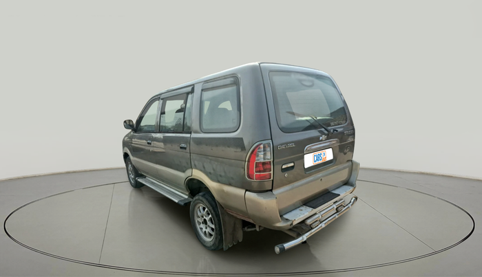 2012 Chevrolet Tavera NEO LT L 9 STR BS III, Diesel, Manual, 1,54,596 km, exterior