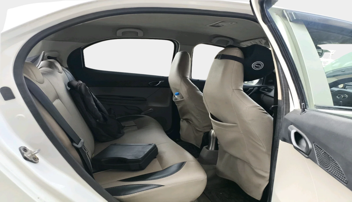 2018 Tata Tiago XE PETROL, Petrol, Manual, 31,845 km, interior