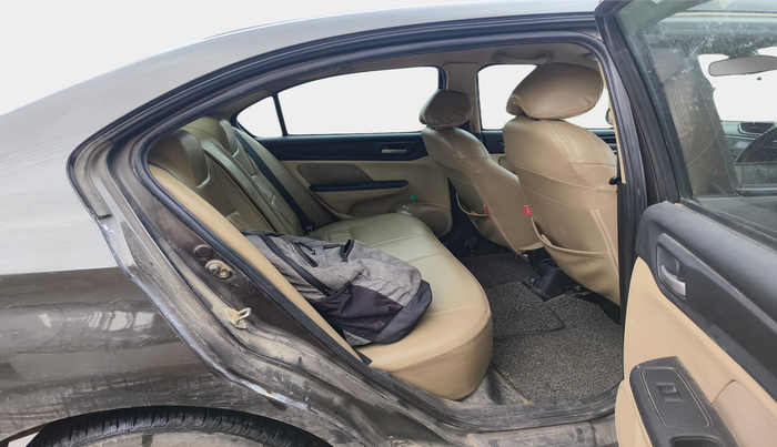 2018 Honda Amaze 1.5L I-DTEC V CVT, Diesel, Automatic, 1,32,548 km, interior