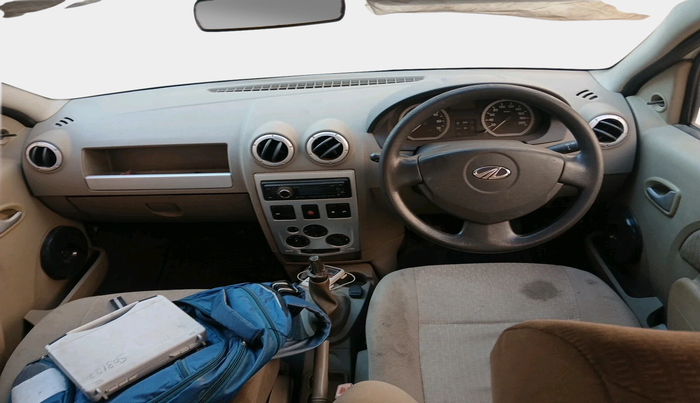 2011 Mahindra Verito 1.5 D4 BS III, Diesel, Manual, 1,52,605 km, interior