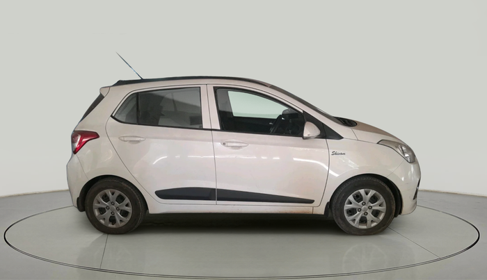 2016 Hyundai Grand i10 SPORTZ 1.1 CRDI, Diesel, Manual, 80,631 km, exterior