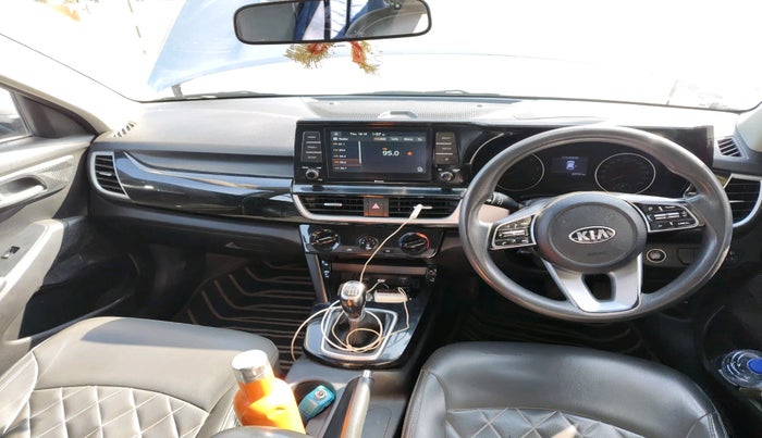 2020 KIA SELTOS HTK PLUS 1.5 DIESEL, Diesel, Manual, 2,07,721 km, interior