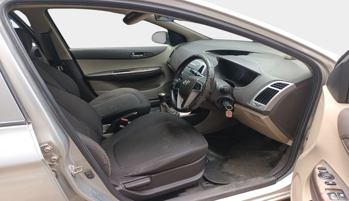 2011 Hyundai i20 SPORTZ 1.2, Petrol, Manual, 79,849 km, interior