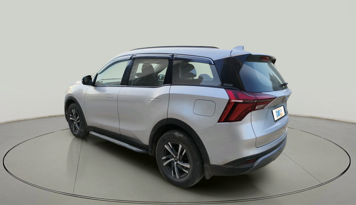 2021 Mahindra XUV700 AX 5 P MT 7 STR, Petrol, Manual, 55,396 km, exterior