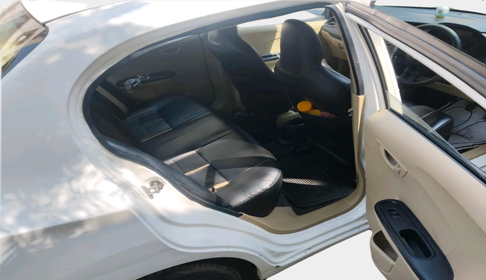 2017 Honda Amaze 1.2L I-VTEC E OPT, Petrol, Manual, 1,38,046 km, interior