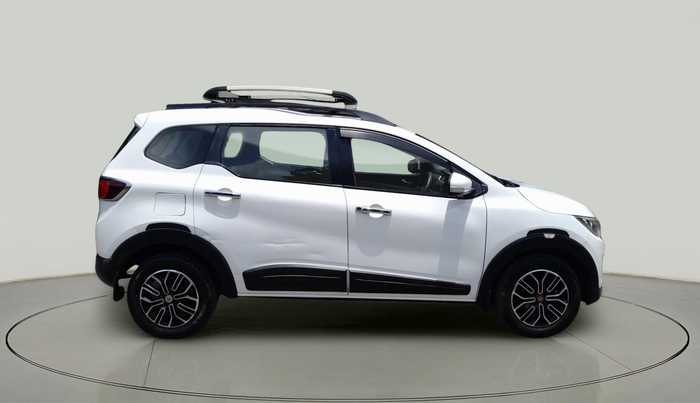 2020 Renault TRIBER RXZ, Petrol, Manual, 45,964 km, exterior