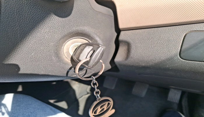 2015 Hyundai Grand i10 MAGNA 1.2 KAPPA VTVT, Petrol, Manual, 72,082 km, interior