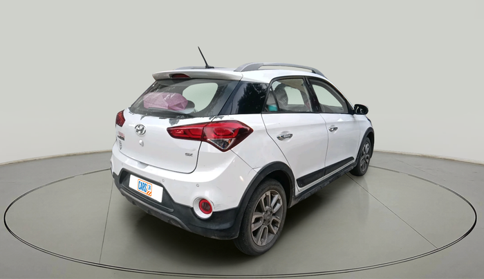 2015 Hyundai i20 Active 1.2 SX, Petrol, Manual, 1,10,384 km, exterior