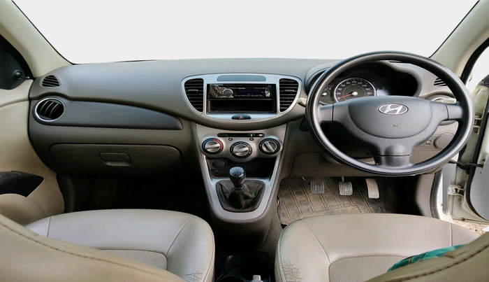 2012 Hyundai i10 MAGNA 1.1, Petrol, Manual, 77,902 km, interior