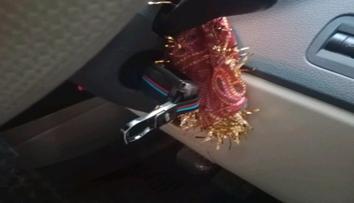 2011 Volkswagen Vento HIGHLINE PETROL AT, Petrol, Automatic, 1,08,136 km, interior