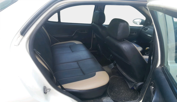 2014 Tata Indigo ECS LS TDI, Diesel, Manual, 1,32,610 km, interior