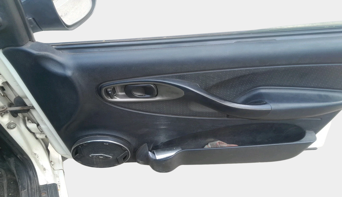 2014 Tata Indigo ECS LS TDI, Diesel, Manual, 1,32,610 km, interior