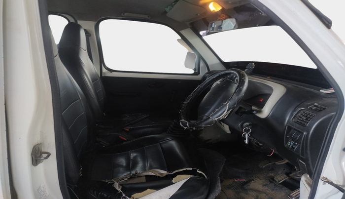 2017 Maruti Eeco 5 STR WITH A/C+HTR, Petrol, Manual, 89,658 km, interior