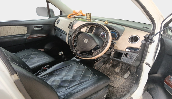 2017 Maruti Wagon R 1.0 VXI, Petrol, Manual, 93,939 km, interior