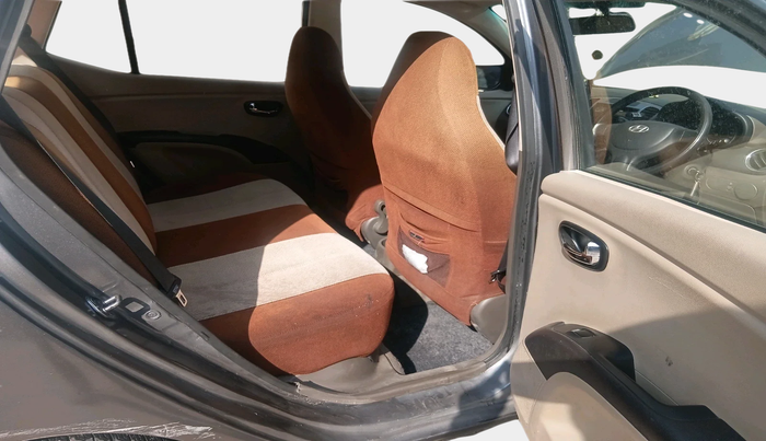 2013 Hyundai i10 MAGNA 1.1, Petrol, Manual, 68,383 km, interior