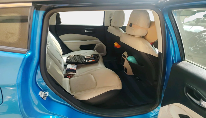 2018 Jeep Compass LIMITED (O) 2.0 DIESEL, Diesel, Manual, 1,01,978 km, interior