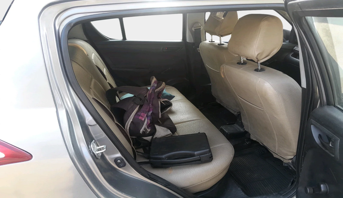 2014 Maruti Swift LXI, Petrol, Manual, 1,86,575 km, interior