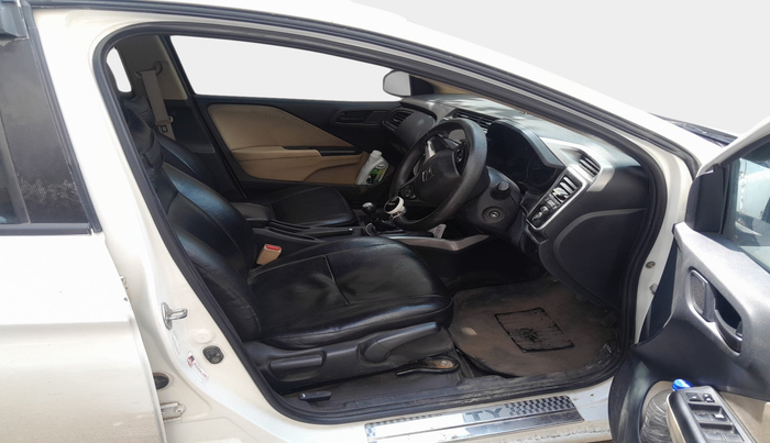 2016 Honda City 1.5L I-DTEC SV, Diesel, Manual, 1,38,690 km, interior