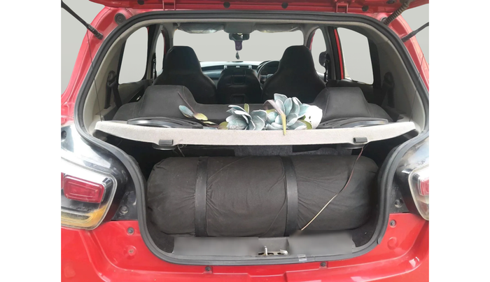 2018 Mahindra KUV 100 NXT K2 P 6 STR, CNG, Manual, 37,459 km, exterior