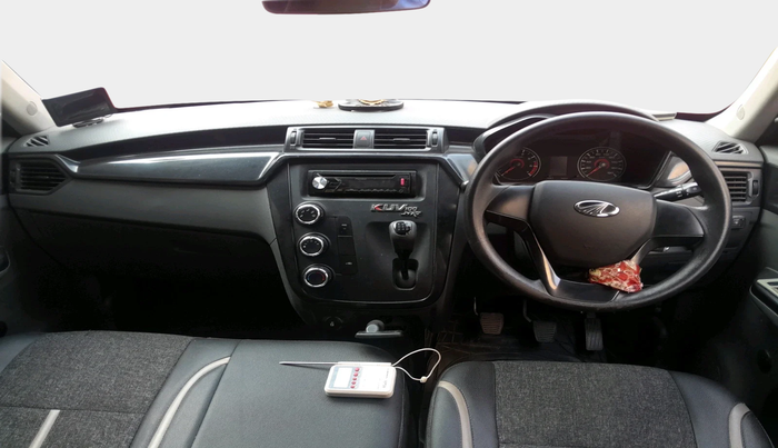 2018 Mahindra KUV 100 NXT K2 P 6 STR, CNG, Manual, 37,459 km, interior