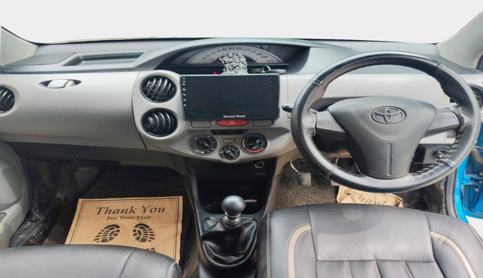 2011 Toyota Etios Liva GD, Diesel, Manual, 1,30,845 km, interior