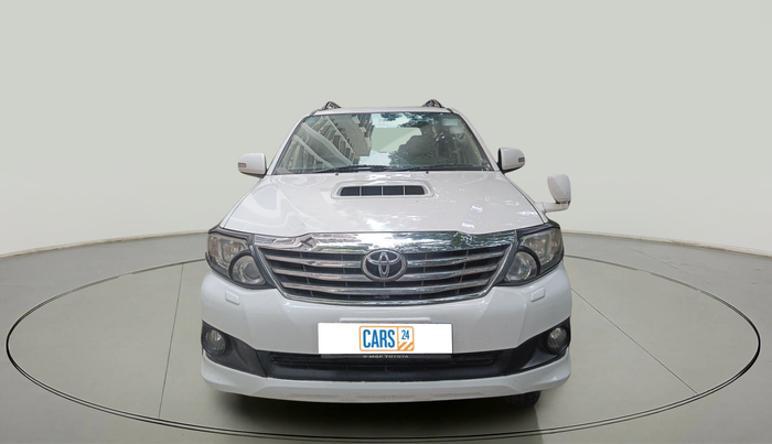 2013 Toyota Fortuner 3.0 4X2 AT, Diesel, Automatic, 1,46,810 km, exterior