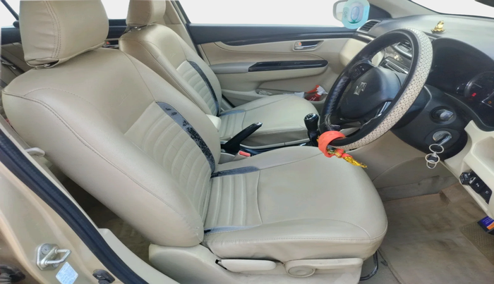 2015 Maruti Ciaz VXI+, CNG, Manual, 71,252 km, interior