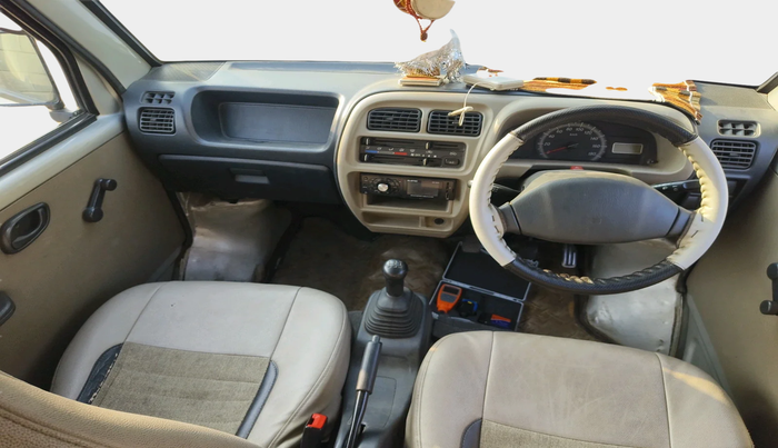 2016 Maruti Eeco 5 STR WITH A/C+HTR, Petrol, Manual, 1,03,389 km, interior