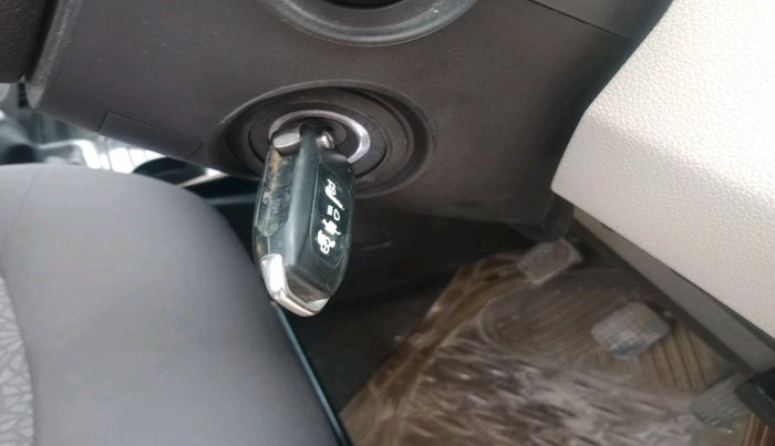 2016 Tata Zest XMS PETROL, Petrol, Manual, 71,270 km, interior