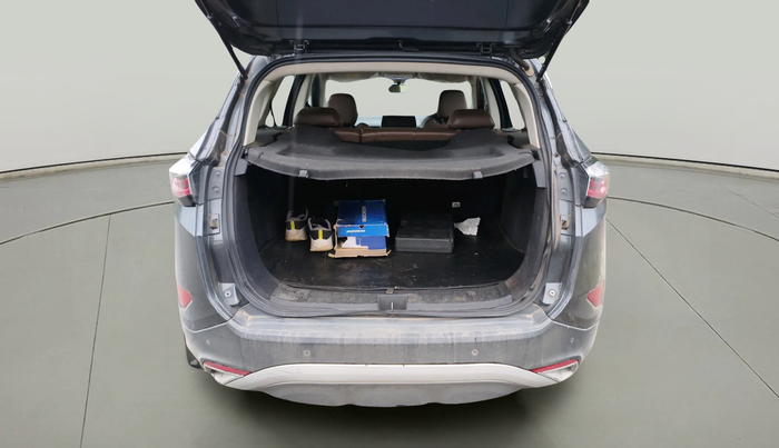 2020 Tata Harrier XZ 2.0L, Diesel, Manual, 1,10,606 km, exterior