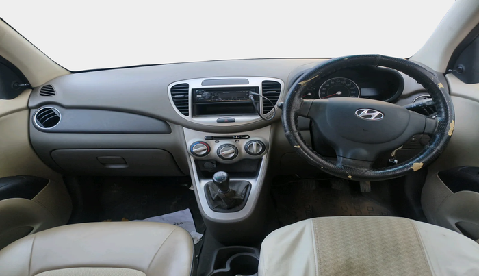 2015 Hyundai i10 MAGNA 1.1, Petrol, Manual, 98,350 km, interior